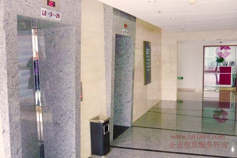 鳳凰大廈精裝辦公空間，秒殺價出租，享市民中心東黃金區位